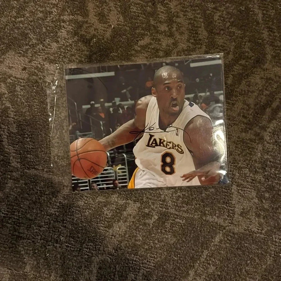 Lakers Kobe Bryant autographed 8x10 photo - Picture 1 of 1